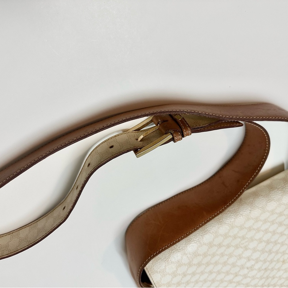 Celine White and Brown Messenger Bag - Picture 3 of 12